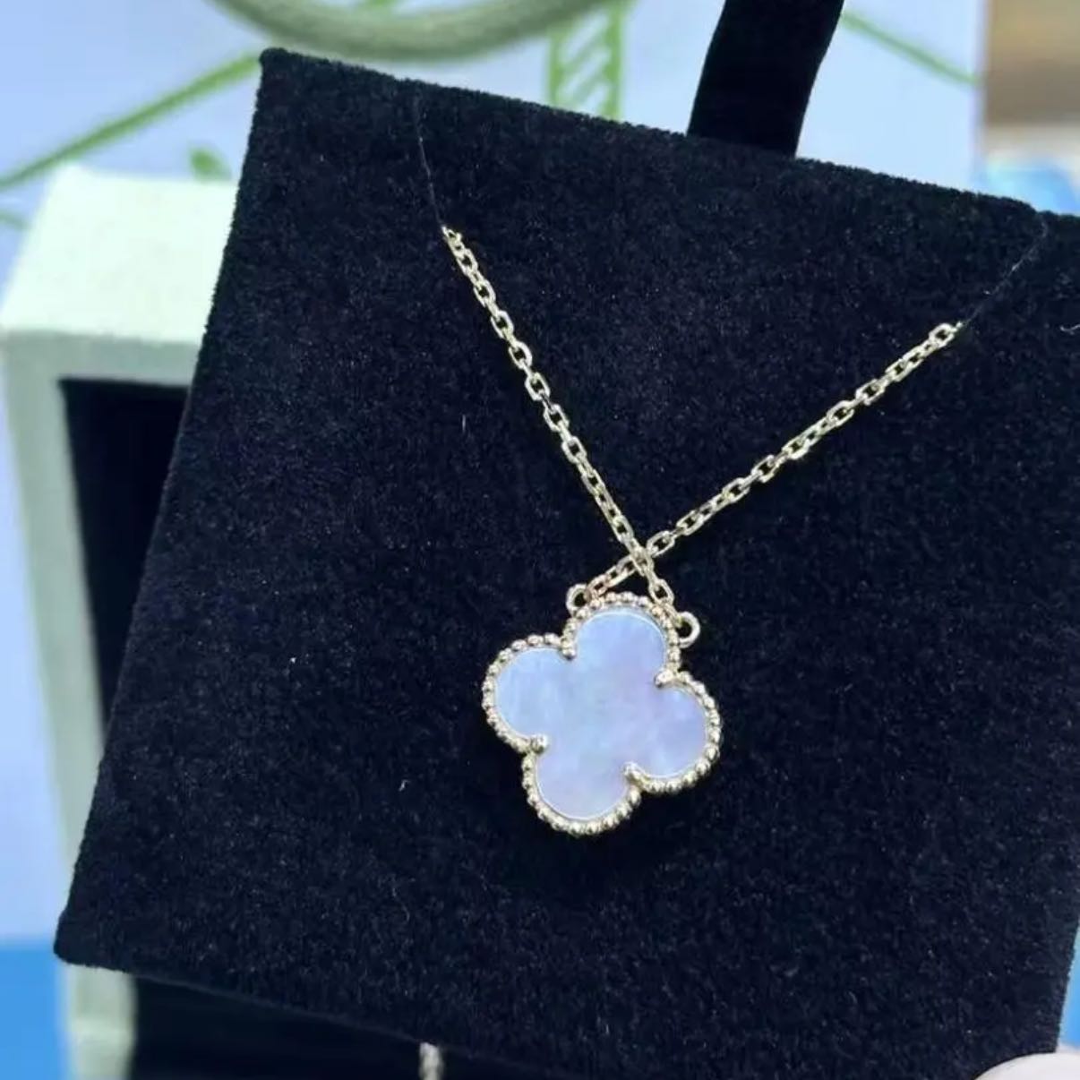 美品ヴィンテージ アルハンブラ ペンダント