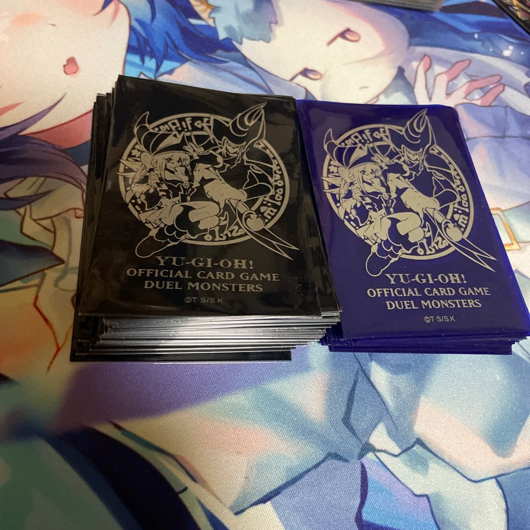 遊戯王 ブラックマジシャンガール スリーブ 黄色 遊戯王 ブラックマジシャンガール スリーブ 黄色