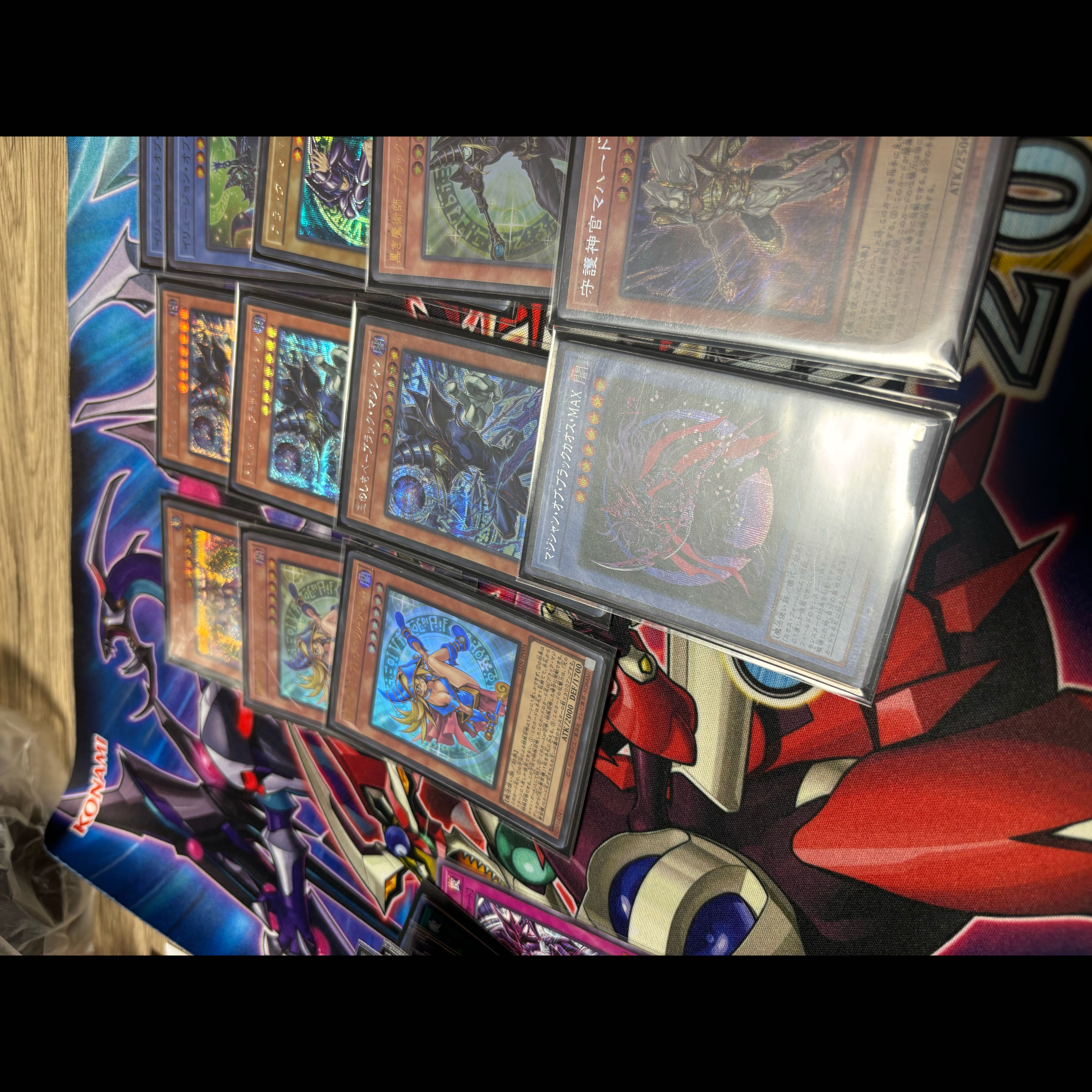 光の黄金櫃　ブラックマジシャン　デッキ　遊戯王 1枚