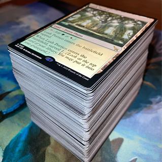 Selling Hallowed Fountain and other rare cards in bulk. 1枚