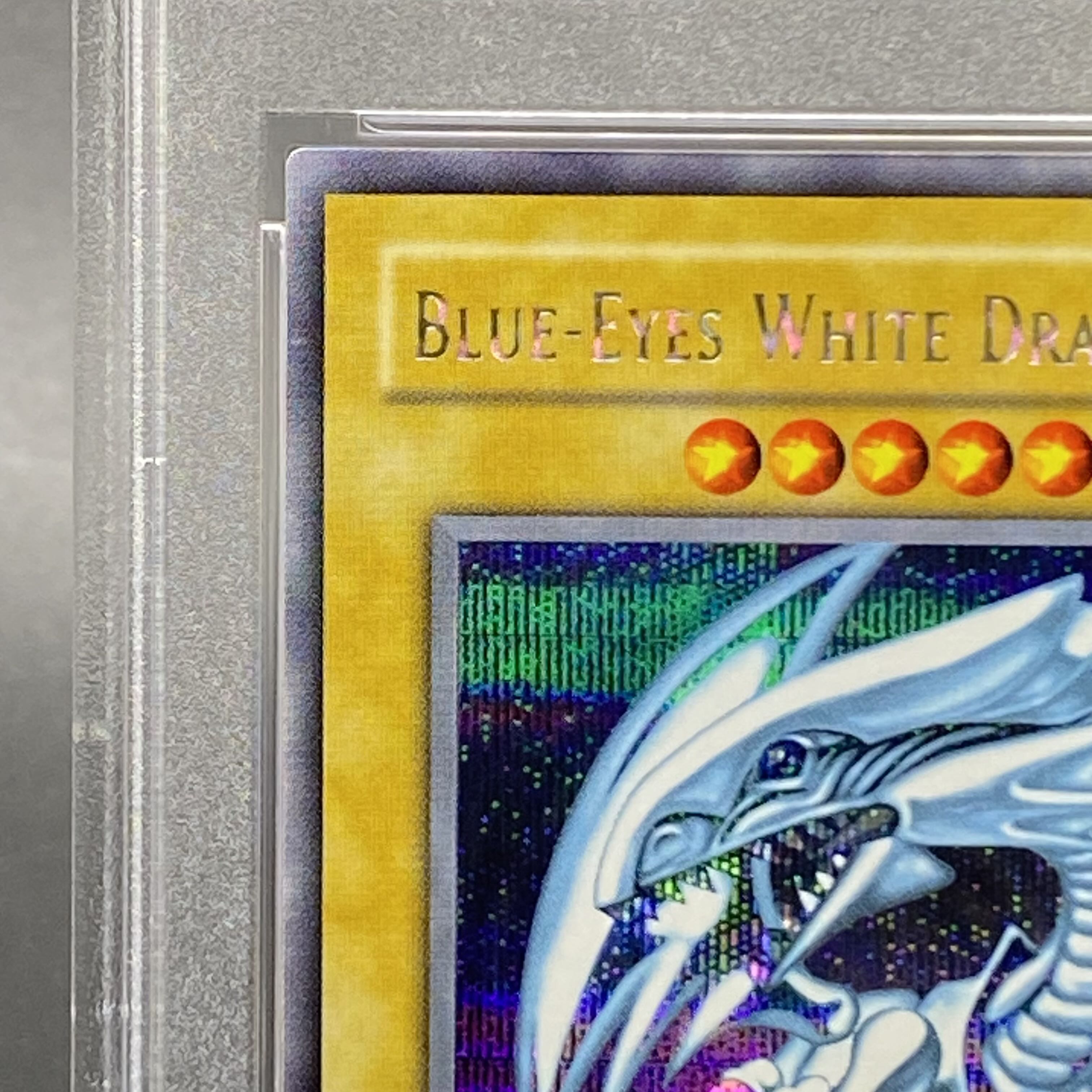 PSA10】 青眼の白龍 英語版 シークレットレア DDS-001の通販 PSA10】 青眼の白龍 英語版 シークレットレア DDS-001の通販