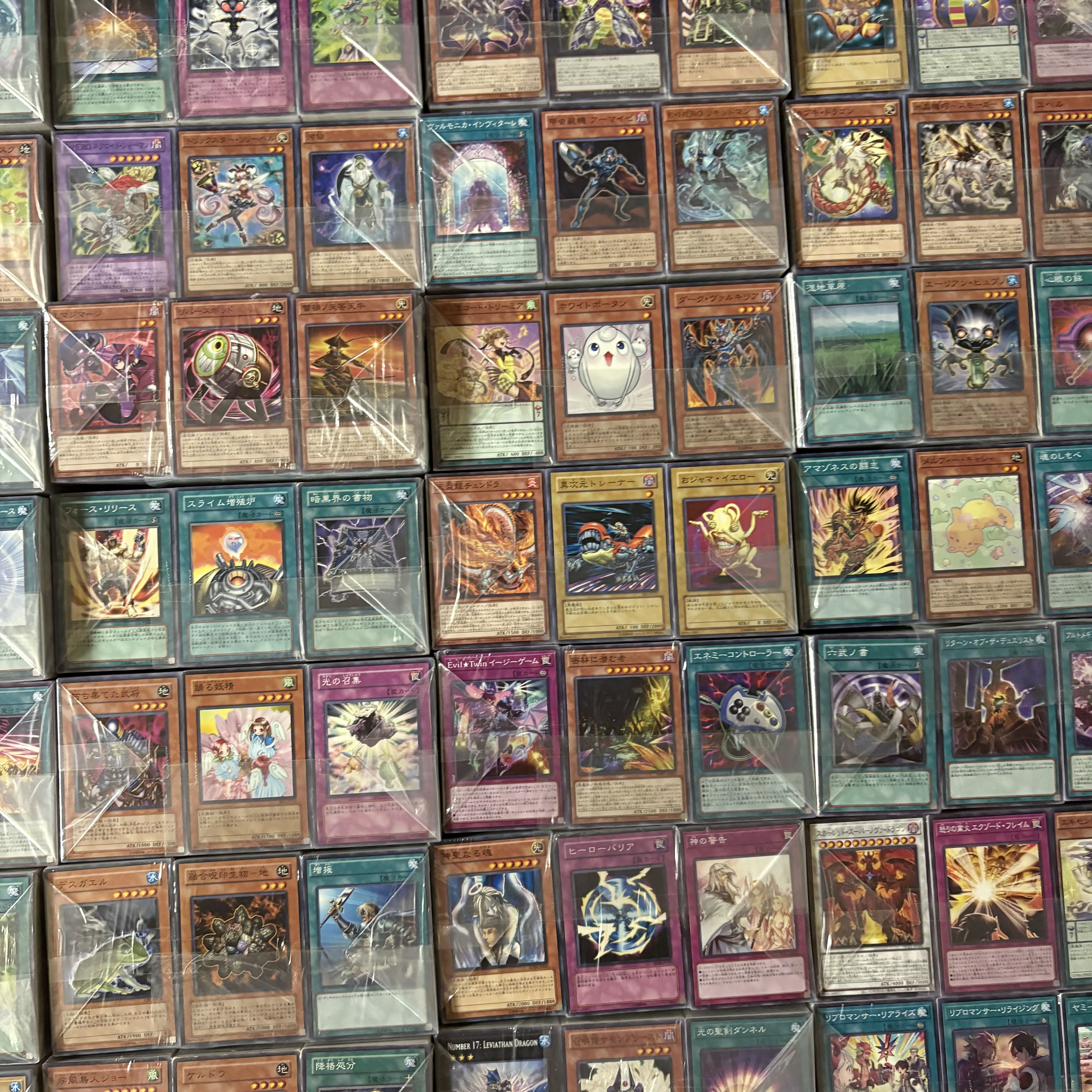 Yu-Gi-Oh! Massive bulk sale, 1 box, approx. 13,000 cards