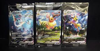 ポケモンカード　夏ポケカ　中国版　サンダース　シャワーズ　ブースター　正規品