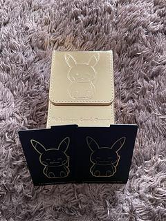 ビリケンさんピカチュウ　デッキケース