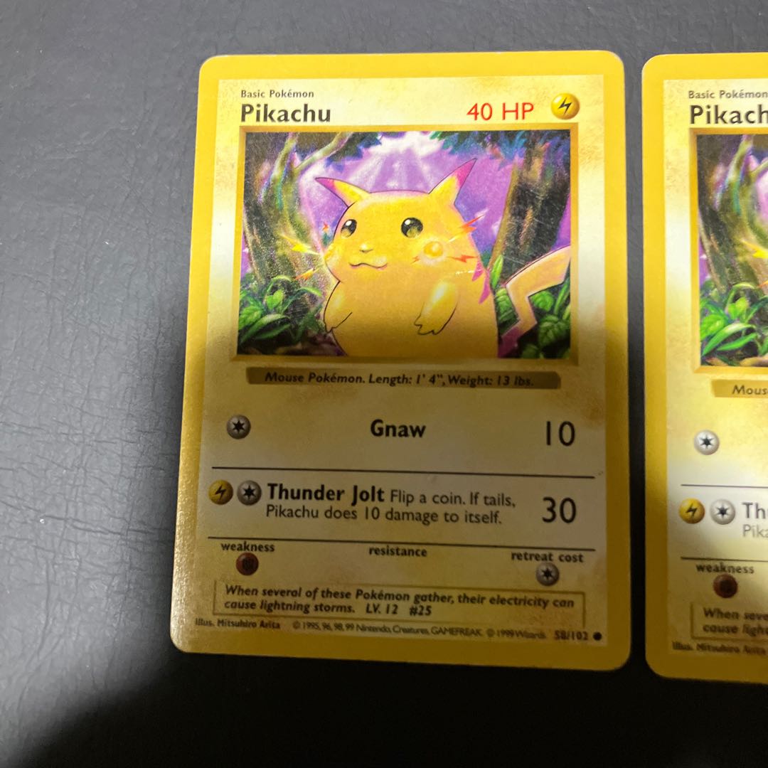 【状態】C ポケカ　英語版　ピカチュウ　 2枚
