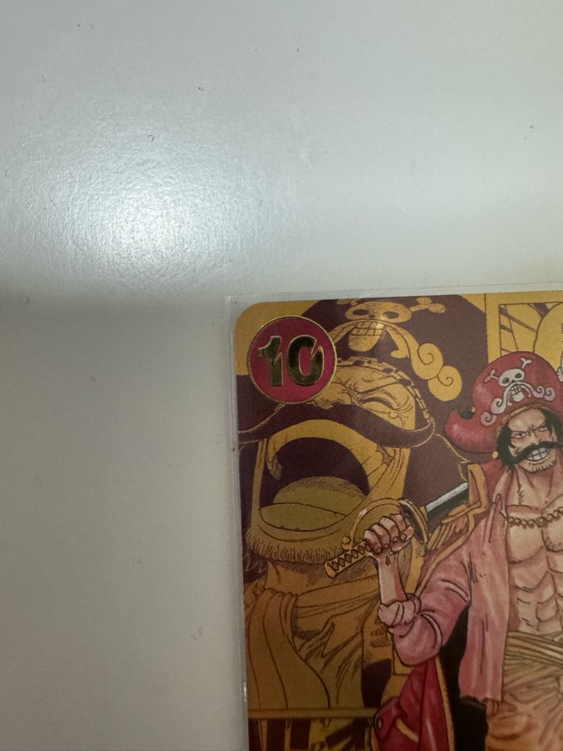 【超美品】ゴール・D・ロジャー SEC スーパーパラレル(コミパラ) ゴール・D・ロジャー(☆SEC/ゴールドスーパーパラレル)(OP09-118