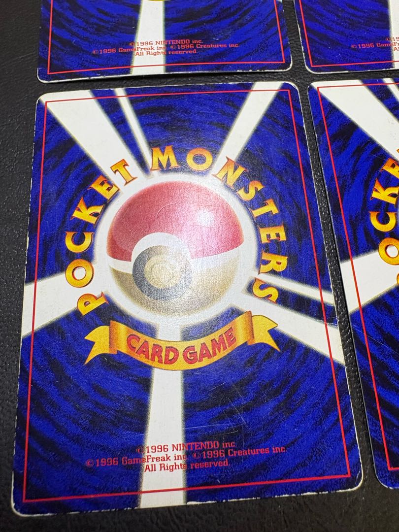 コロコロ付録のそらをとぶピカチュウ＆なみのりピカチュウ＆ミュウ＆ミュウツー×3 ポケモンカード旧裏 6枚