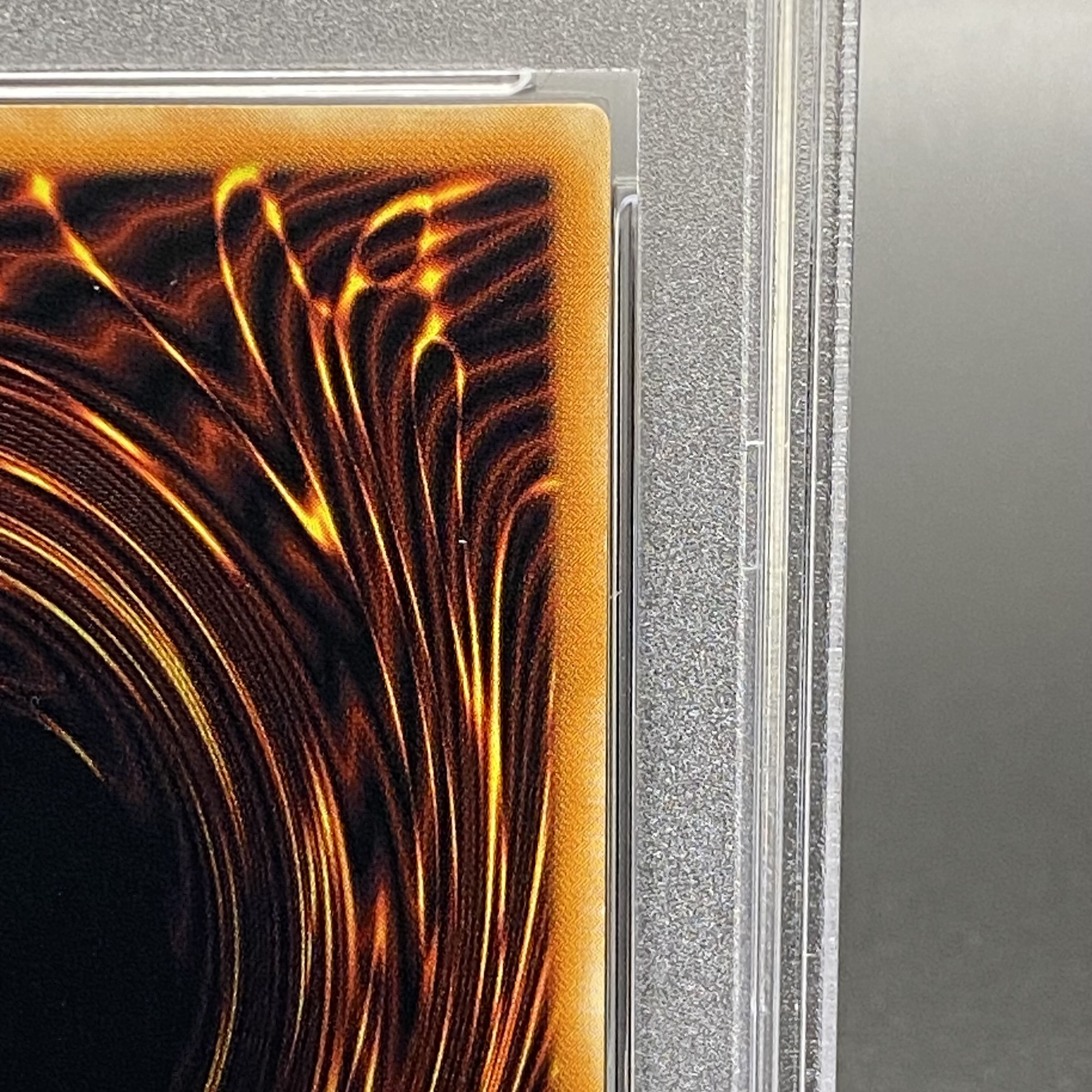 wisdom tooth PSA9] Red-Eyes Black Dragon Relief Ultimate Rare 301-056 1枚