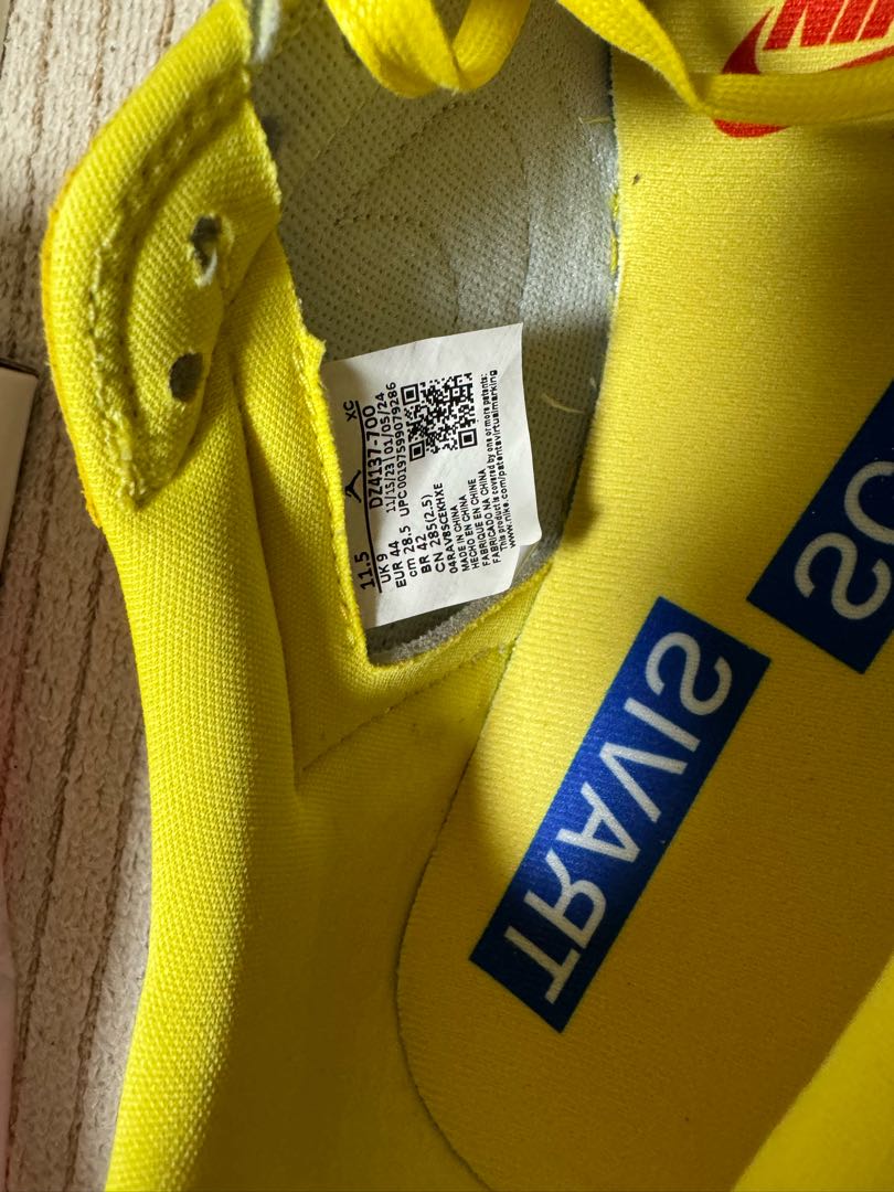 Travis Scott x Nike Women's Air Jordan 1 Retro Low OG "Canary" Canary/Racer Snubbull/Light Silver/Gum Medium Brown 28.5cm