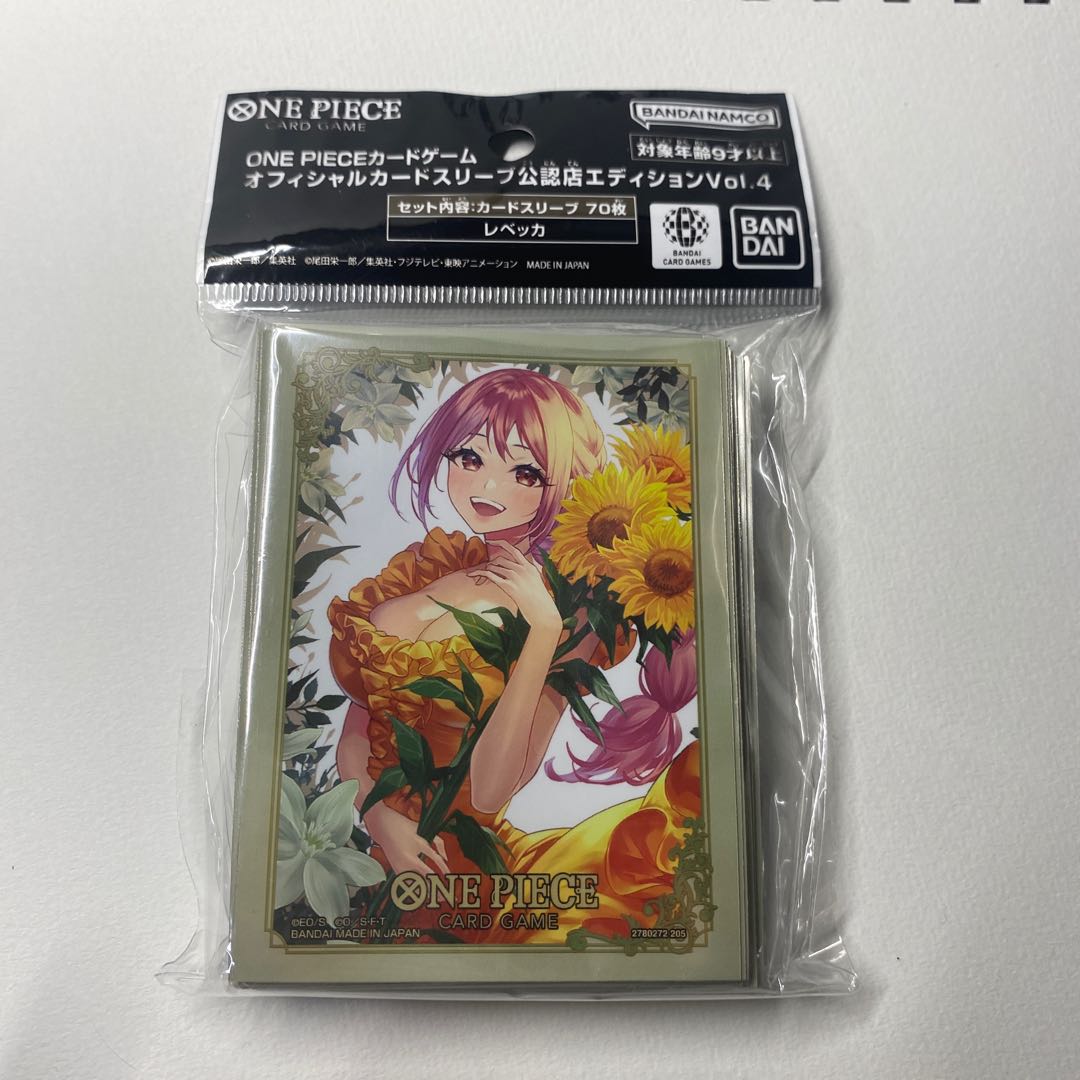 One Piece Card Card Sleeve Authorized Store Edition 4 Rebecca Unopened 1パック