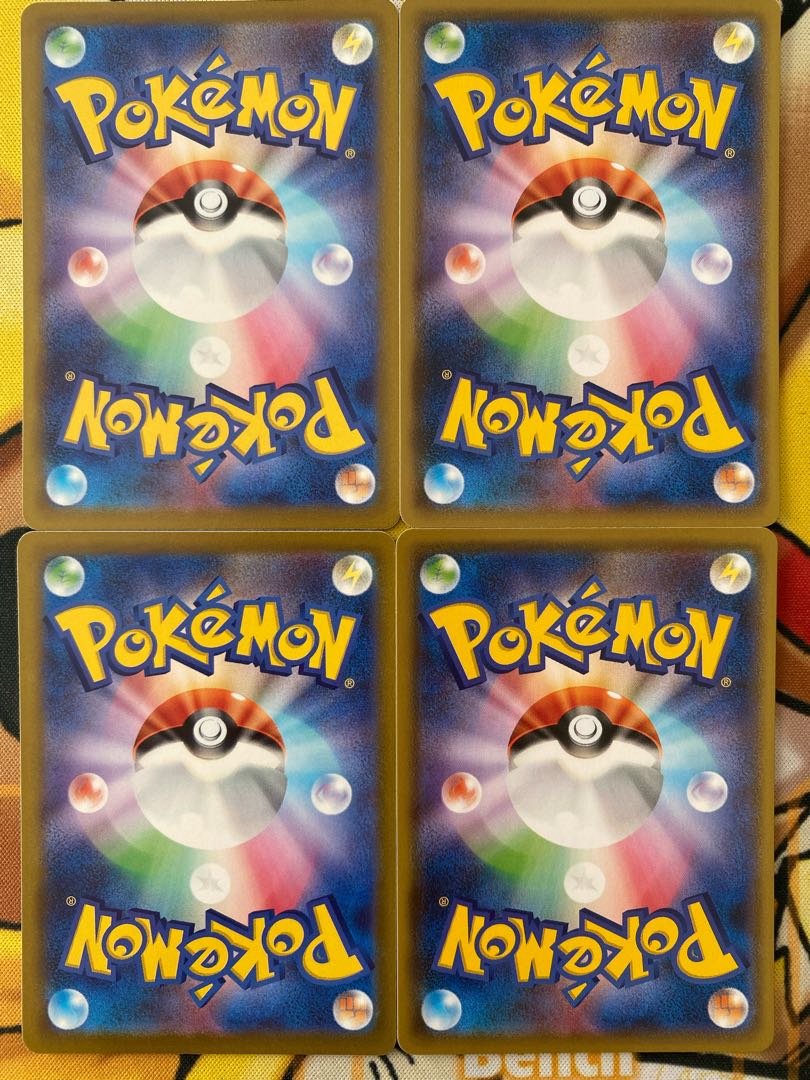 ポケモンカード　月と太陽のバッジ　グッズ