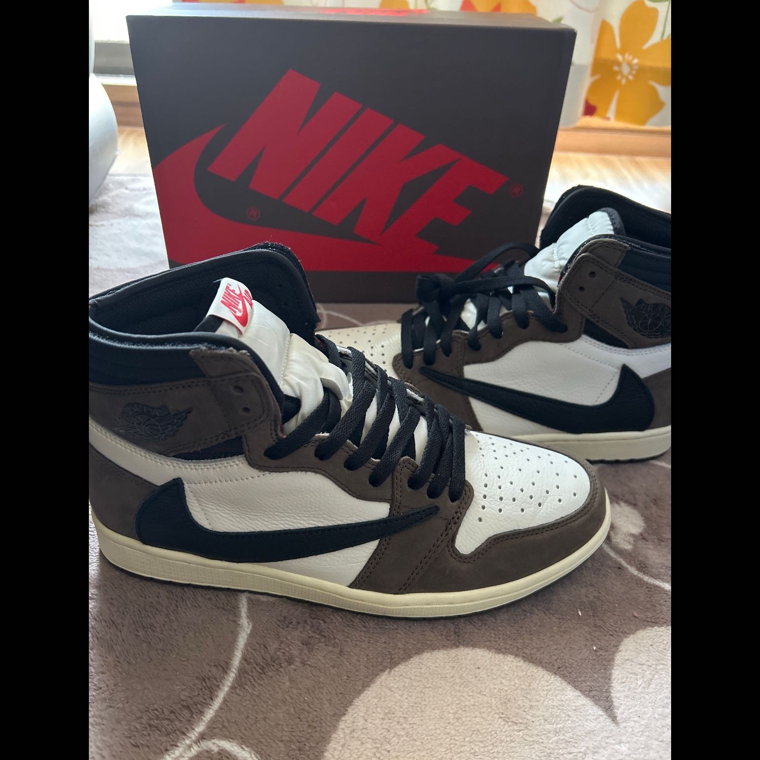 Travis Scott × Nike Air Jordan 1 Hi Og Ts Sp Sail/Dark Mocha-University Red/Black 27.5cm