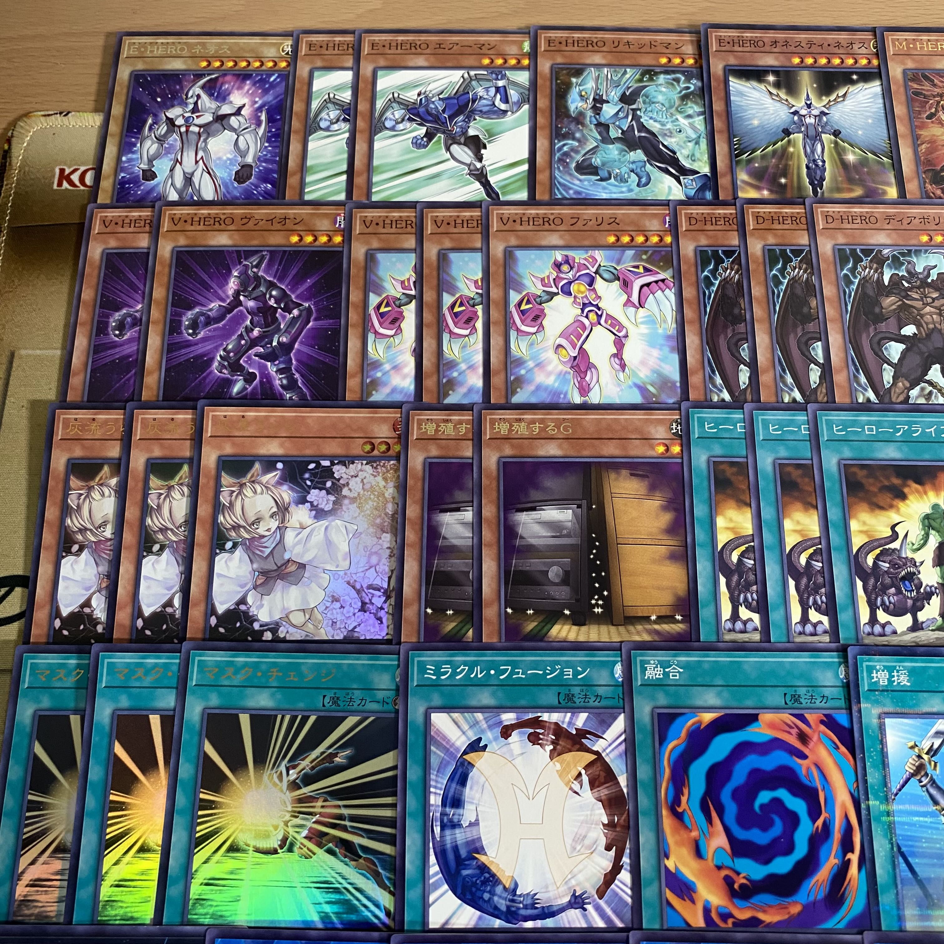 遊戯王 本格構築済み ヒーロー デッキ M•HEROアトミック ファーネス 融合 遊戯王 本格構築済み ヒーロー デッキ M•HEROアトミック