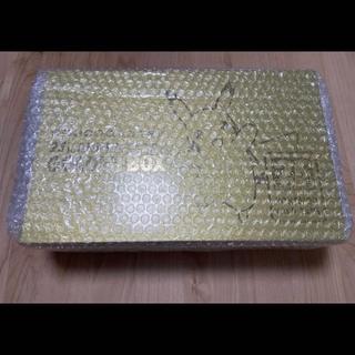 25th ANNIVERSARY GOLDENBOX — Unopened Box  1BOX