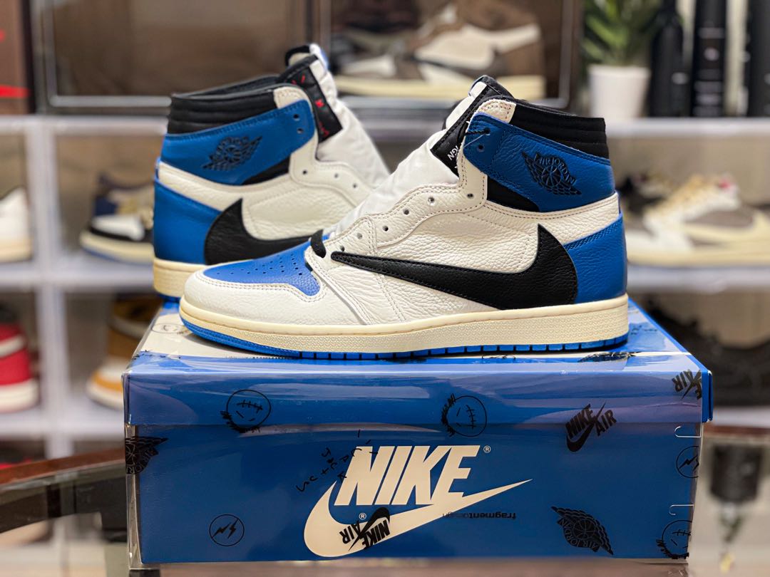 国内正規品　極美品 Travis Scott × Fragment × Nike Air Jordan 1 High "Military Blue" Military Blue/White/Black 28cm