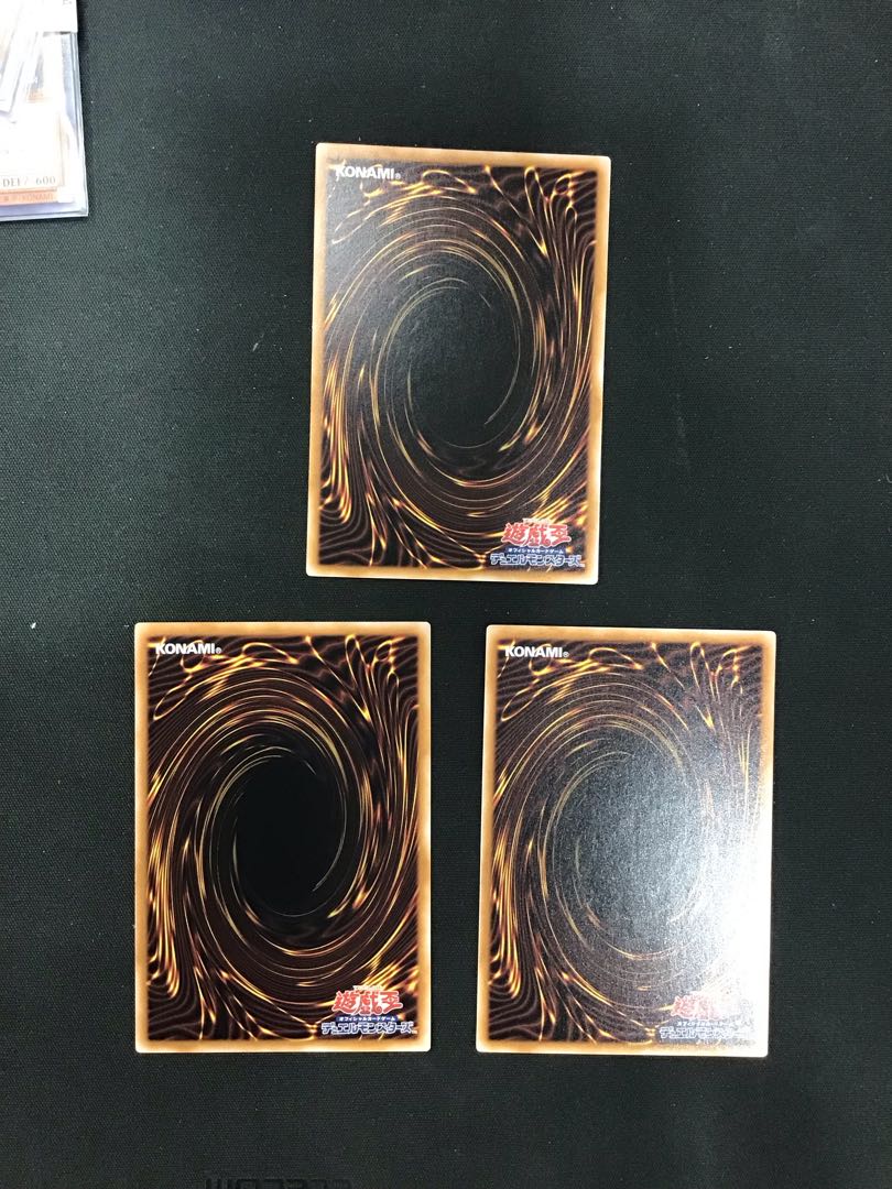 マルチャミー・フワロス 3枚セット 3枚