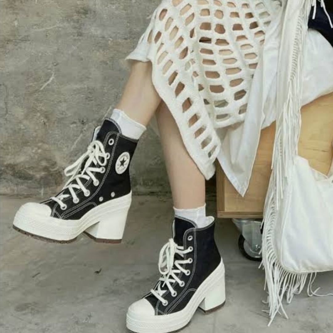 【韓国限定】新品未使用CONVERSE チャック70デラックスヒルブラック A05347C チャックテイラー 厚底ヒール日本未発売 24cm