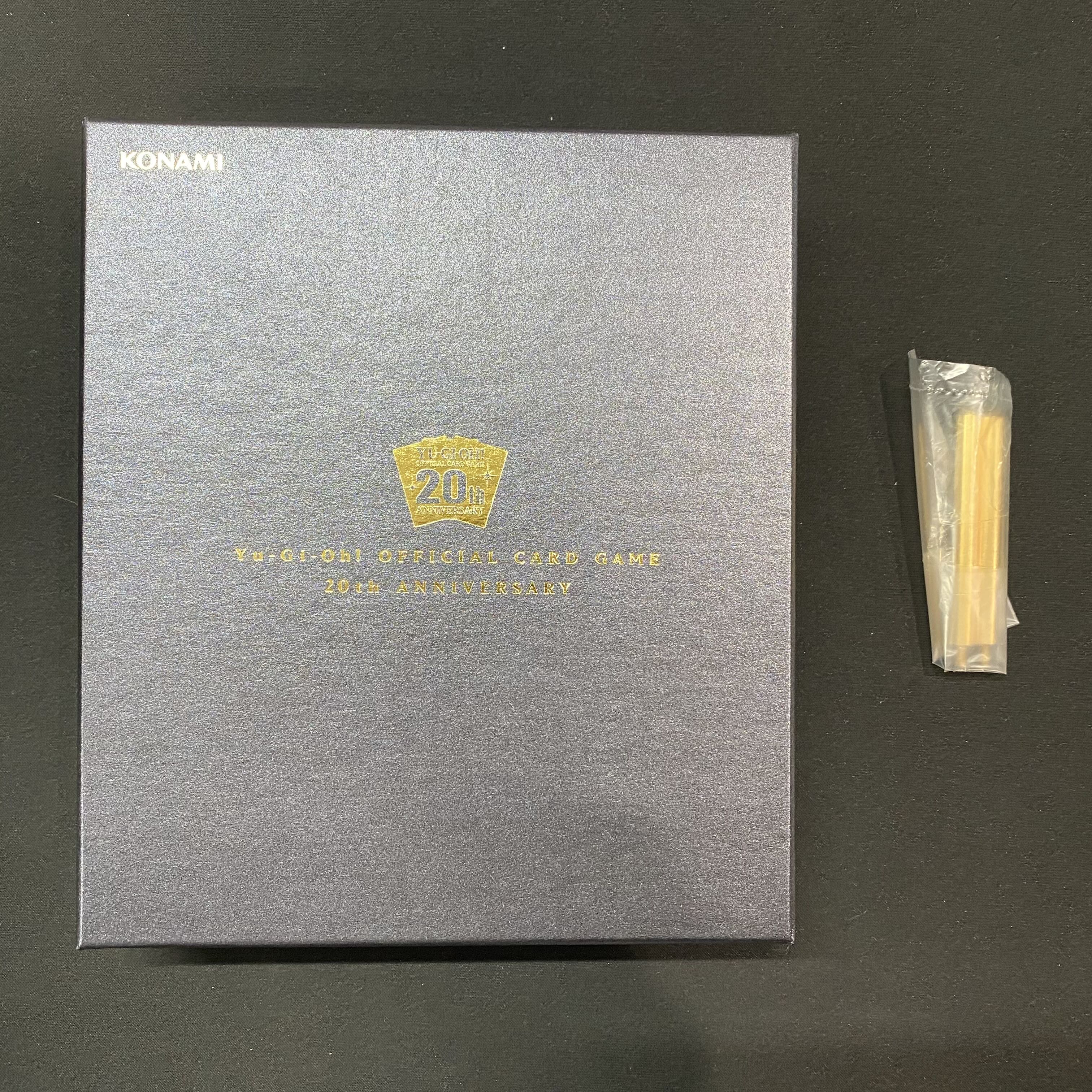 純金製『青眼の白龍(20thANNIVERSARYGOLDEDITION)』 プロモの 純金製『青眼の白龍(20thANNIVERSARYGOLDEDITION)』 プロモの