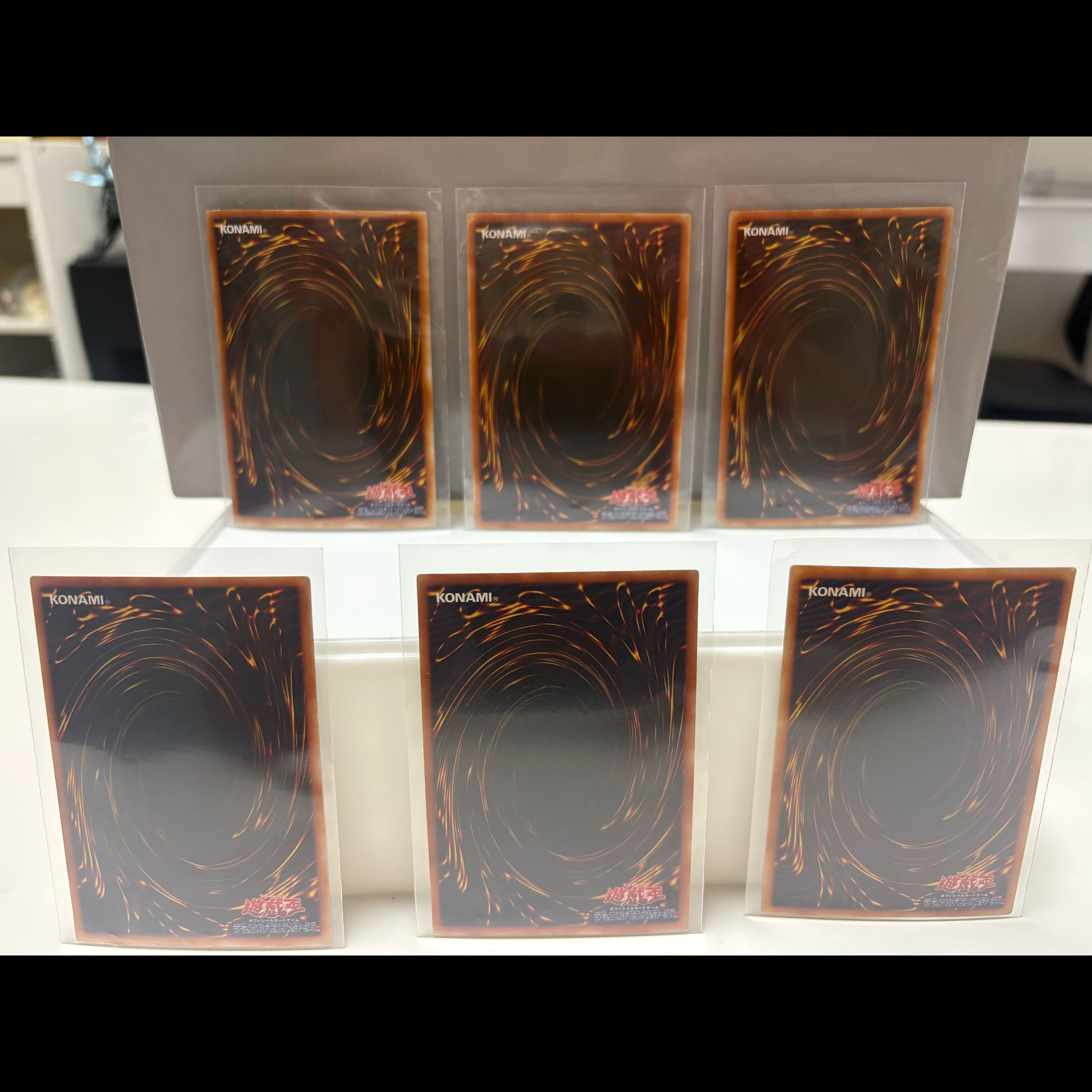 [Like-New, Vintage] Yu-Gi-Oh! Early, Series 2, and Series 3 Deluxe 6-Card Set (Blue-Eyes White Dragon / Black Magician / Evil Knight SR, and more) 6枚