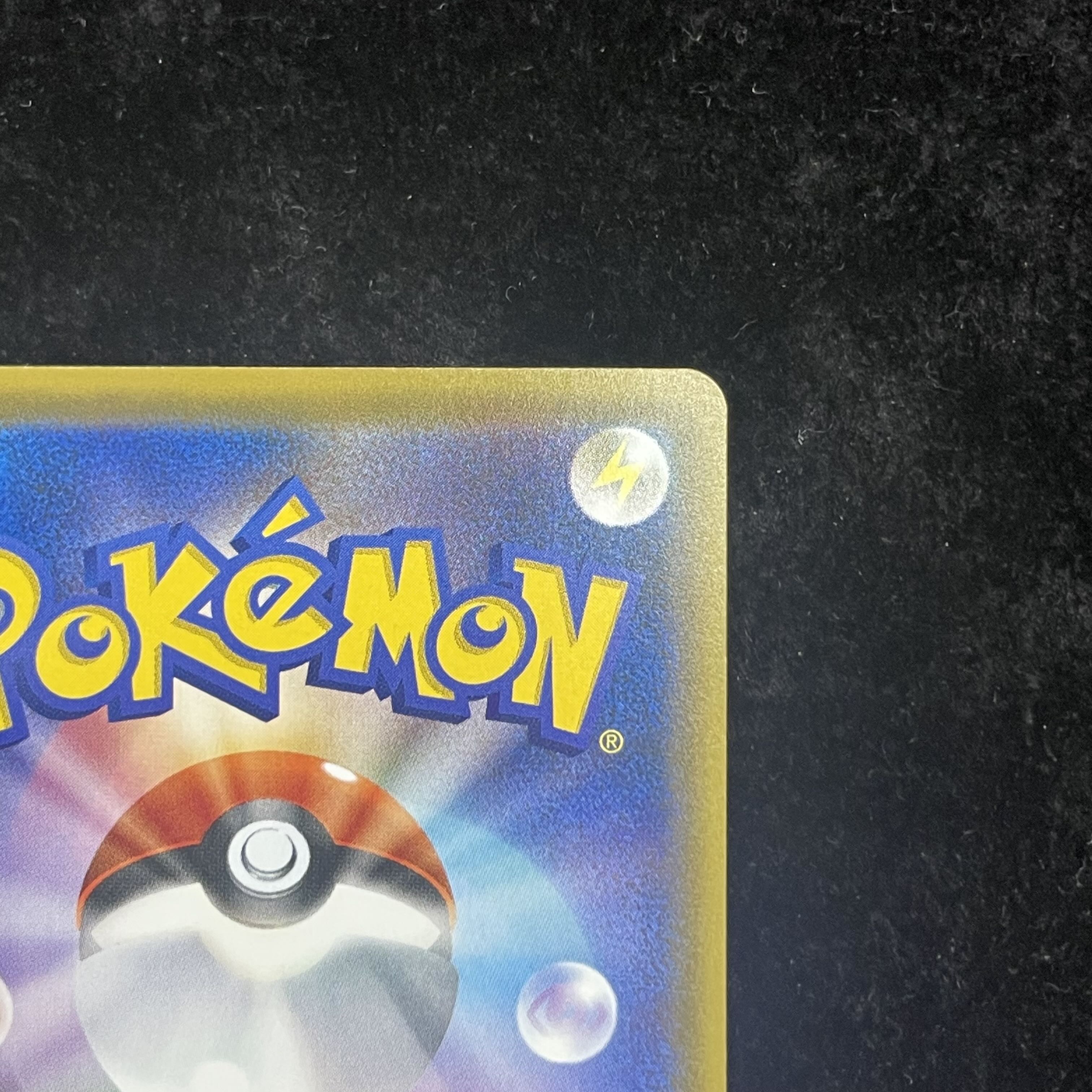 Luigi Pikachu PROMO 295/XY-P