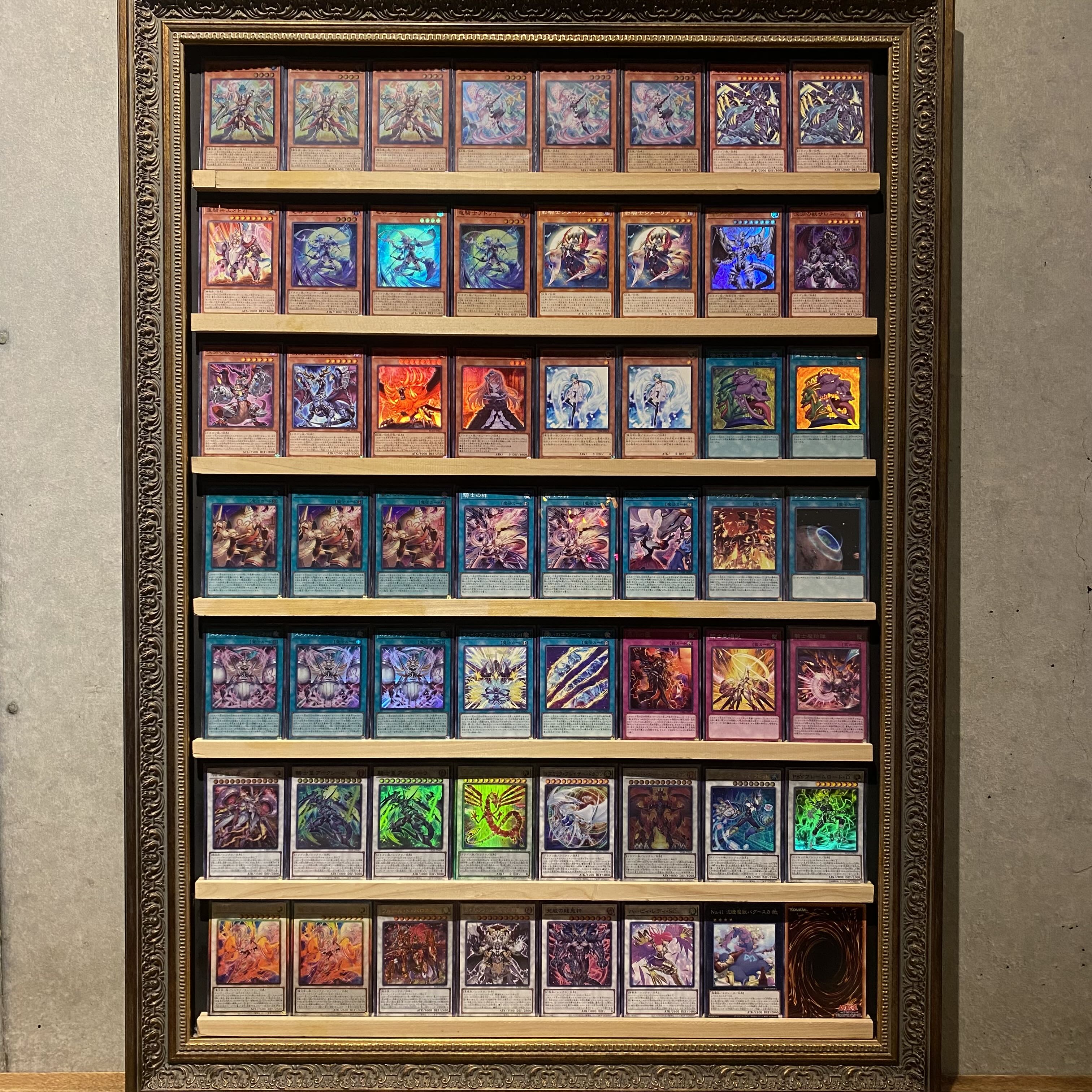 即日発送！【センチュリオン】デッキ　遊戯王　騎士皇プリメラ・プリムス　スタンドアップ・センチュリオン　誓いのエンブレーマ　重騎士プリメラ　赤き竜 1枚