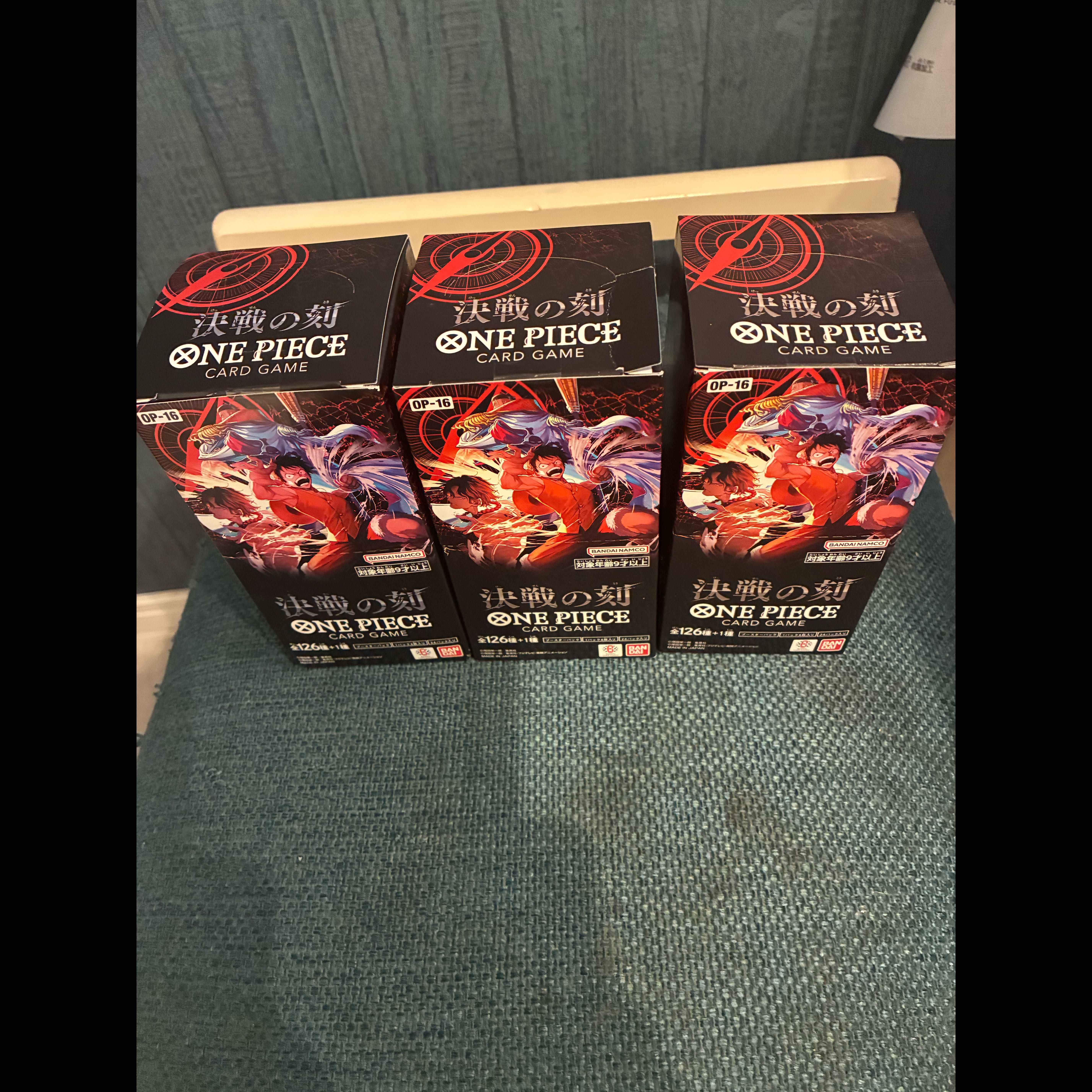 ワンピースカード　決戦の刻　3BOX 完全未開封　テープ付き若干箱傷み 3BOX