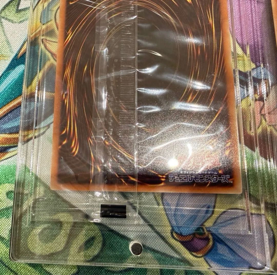 Yu-Gi-Oh wcs2018 Blue-Eyes White Dragon Black Magician 20th Sikh with black envelope 1枚