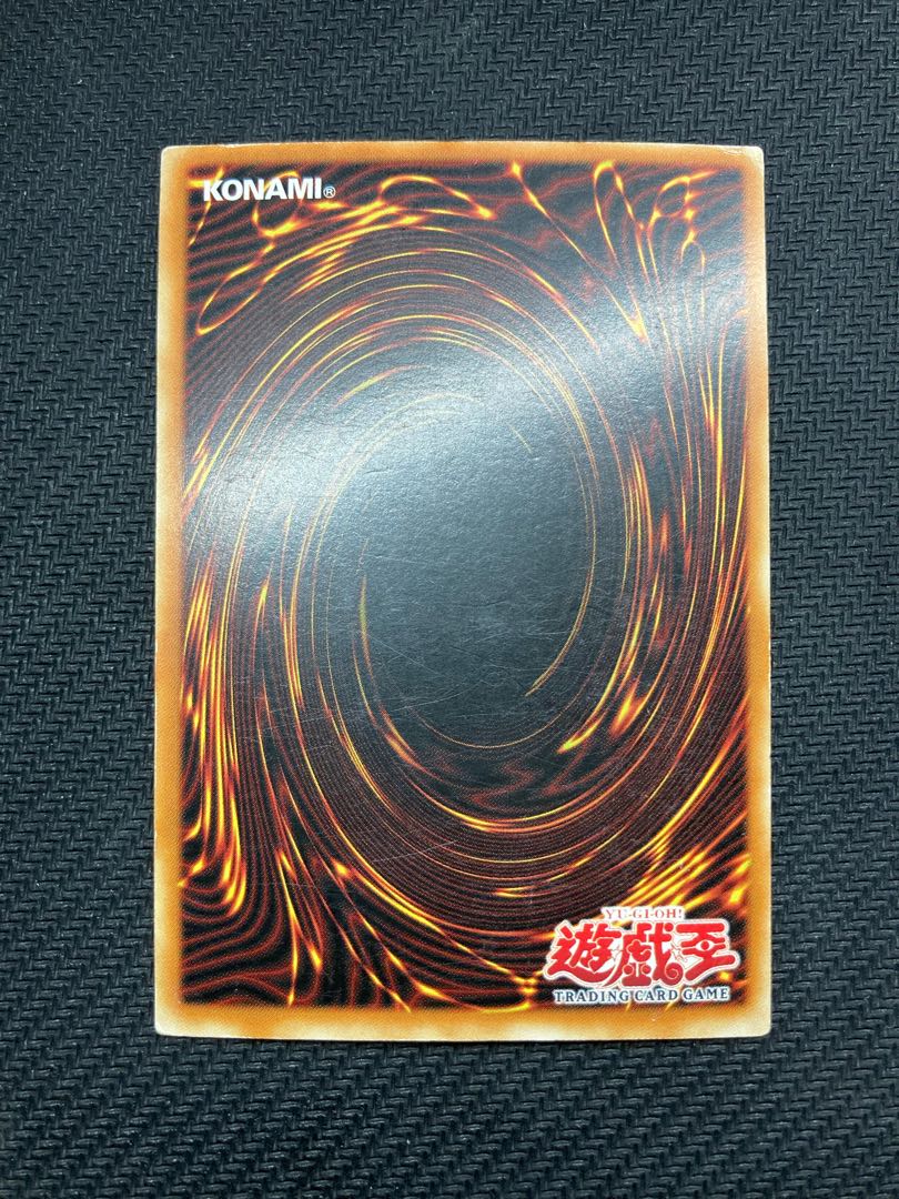 【1st Edition】青眼の白龍　英語版ウルトラレア　遊戯王カード