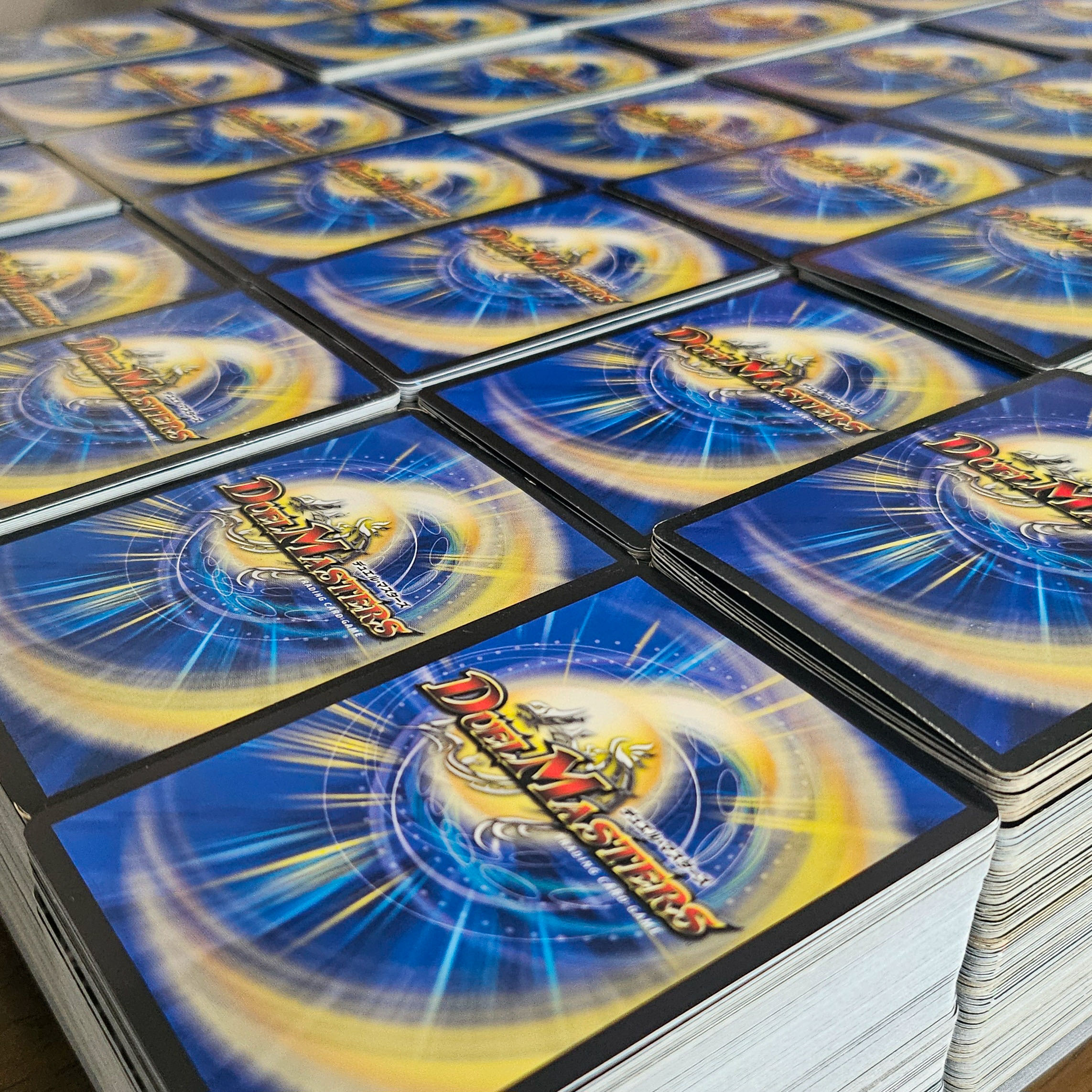 Duel Masters, bulk sale, unsorted with sleeves, 1 box, approx. 20 kg. 1枚