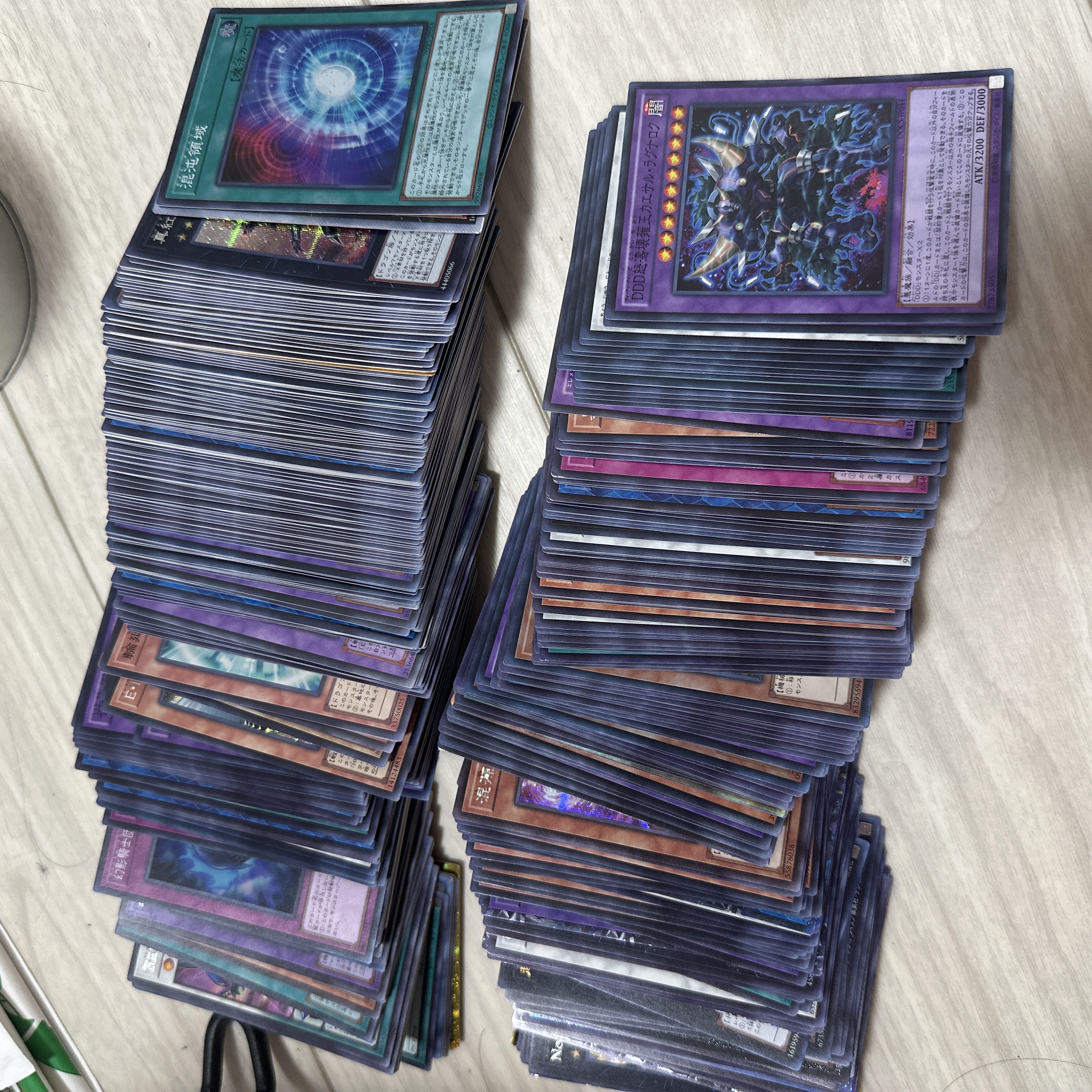 Yu-Gi-Oh! Collective sale, unsorted, approx. 500 Super Rare and above. 30枚
