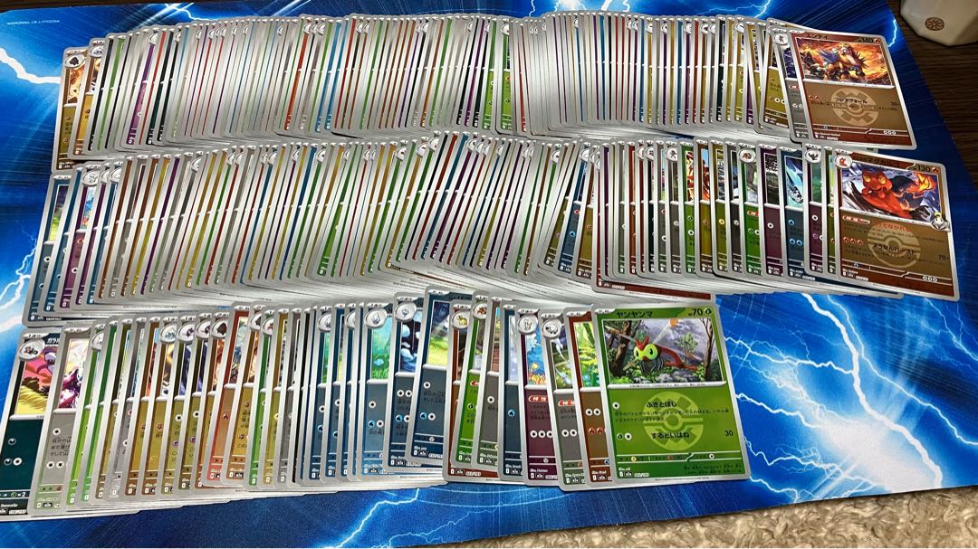 Approximately 330 mirrors in one package Rayquaza (ball pattern/mirror spec.) 127/193 30枚