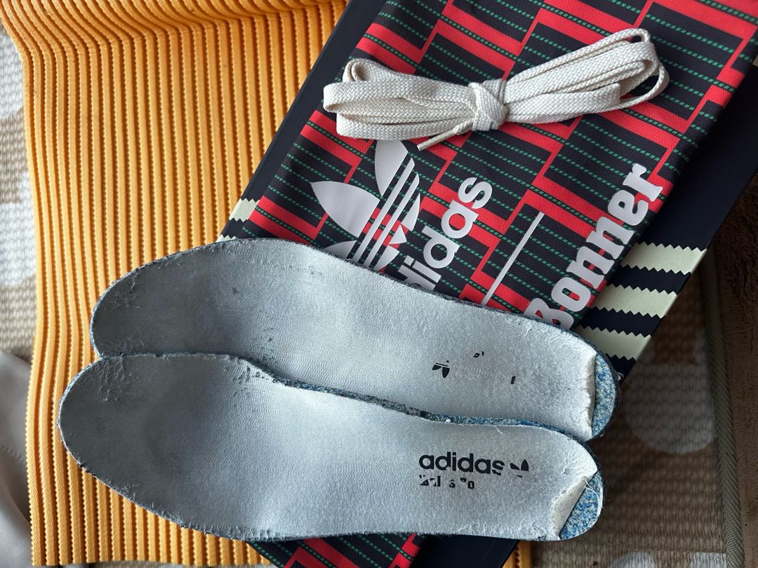 "他出品中" ウェールズ・ボナー × アディダス サンバ ナイロン ロー "ダークブラウン"ダークブラウン/クリームホワイト 28.5cm