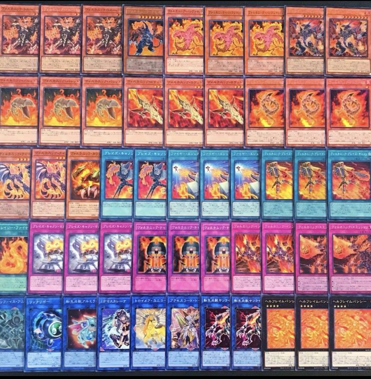 遊戯王【新規入り構築!!】ヴォルカニックデッキ40枚の通販 遊戯王【新規入り構築!!】ヴォルカニックデッキ40枚の通販