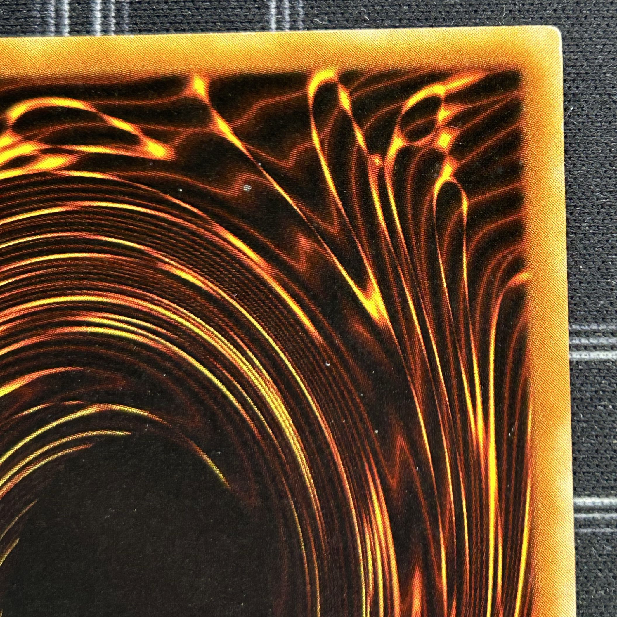 〔イタミ有〕遊戯王OCG 青眼の白龍 ウルトラレア LB-01【37-0905-10M6】 1枚