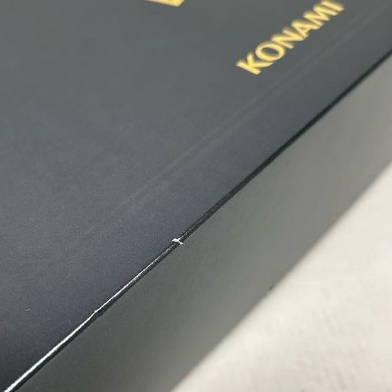 20th ANNIVERSARY DUELIST BOX Blue-Eyes White Dragon Edition [37-0618-03M7].