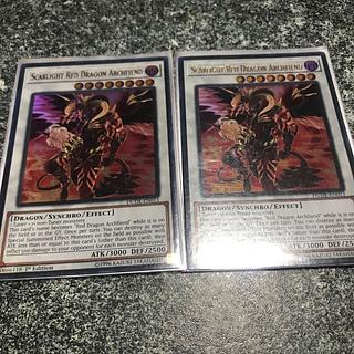 レッド・デーモンズ・ドラゴン・スカーライト