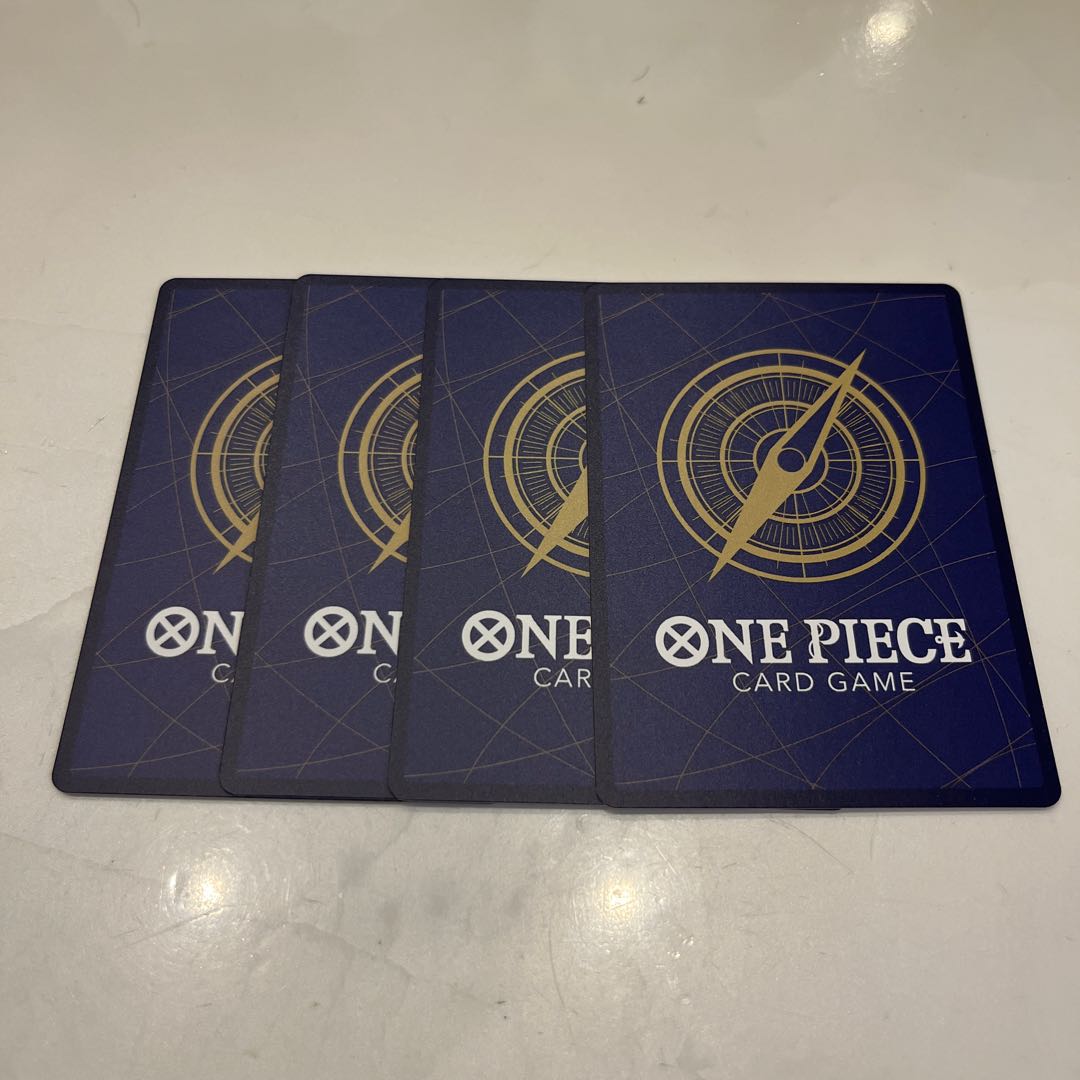 4枚セット トラファルガー・ロー UC OP09-030 1枚