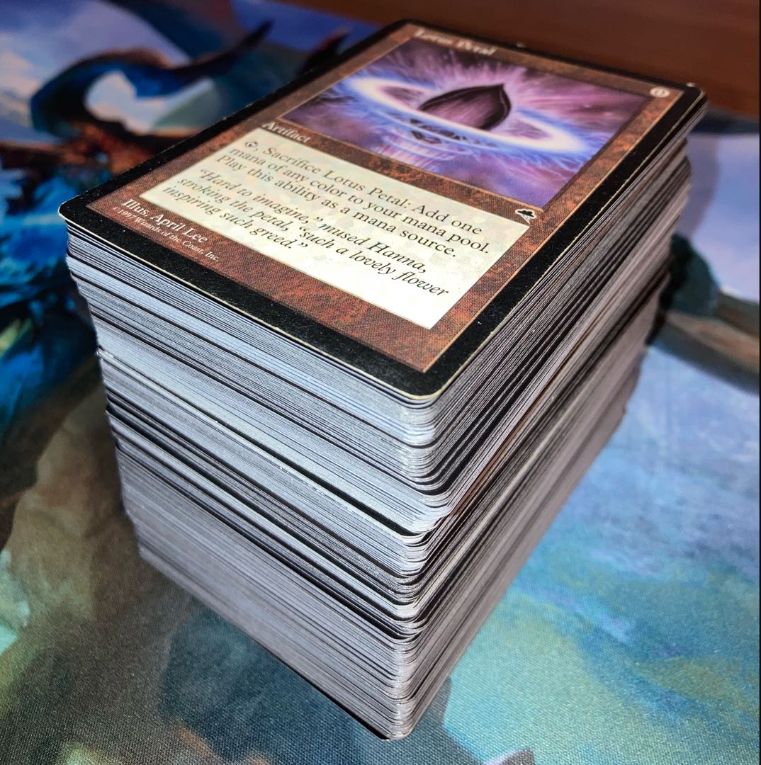 Selling a collection of Opamo and other rare cards. 1枚