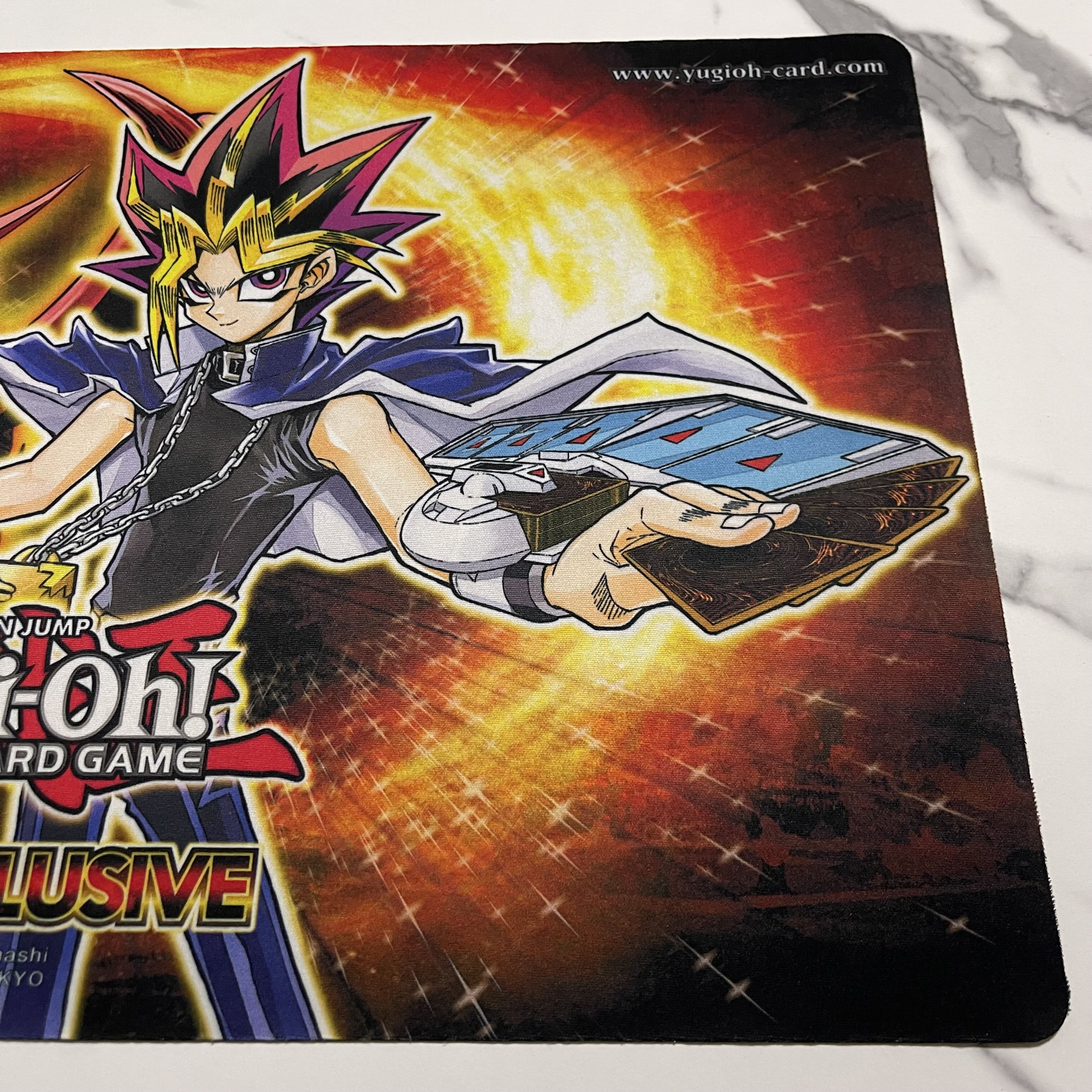 遊戯王 オシリスの天空竜 闇遊戯 CON EXCLUSIVE 公式 プレイマット