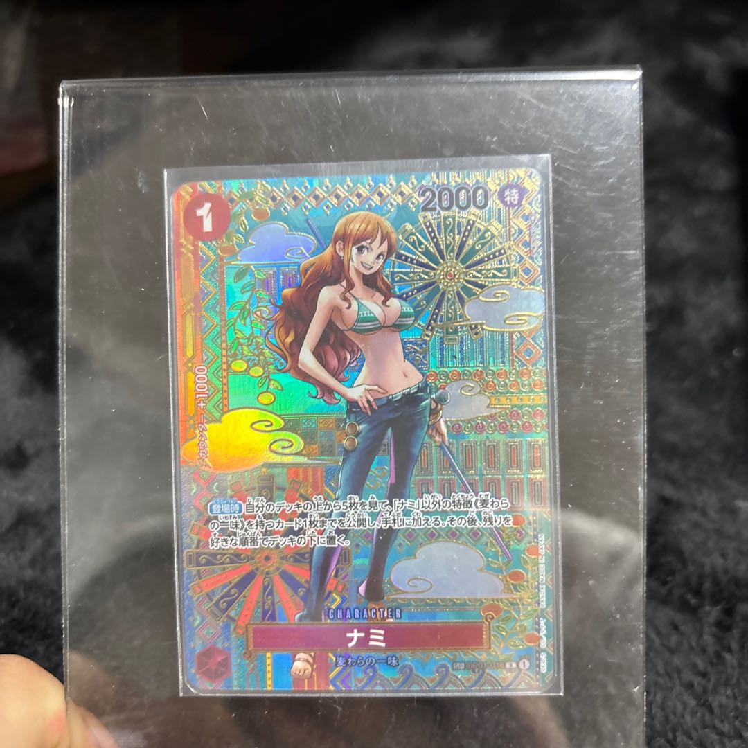 新品、未使用カード。 ナミ(パラレル) SP OP01-016