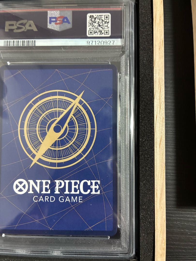 【PSA10】ゴール・D・ロジャー（パラレル）（スーパーパラレル）（コミックパラレル・コミパラ・漫画背景）P-SEC OP09-118 1枚 1枚