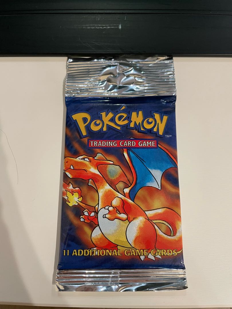 ポケモンカード 英語版 Base Set（初期）ブースターパック リザードン 未開封21g 1パック