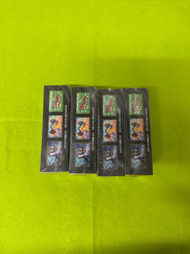 Unopened shrink-wrapped High Class Pack MEGA Dream ex unopened box 4BOX