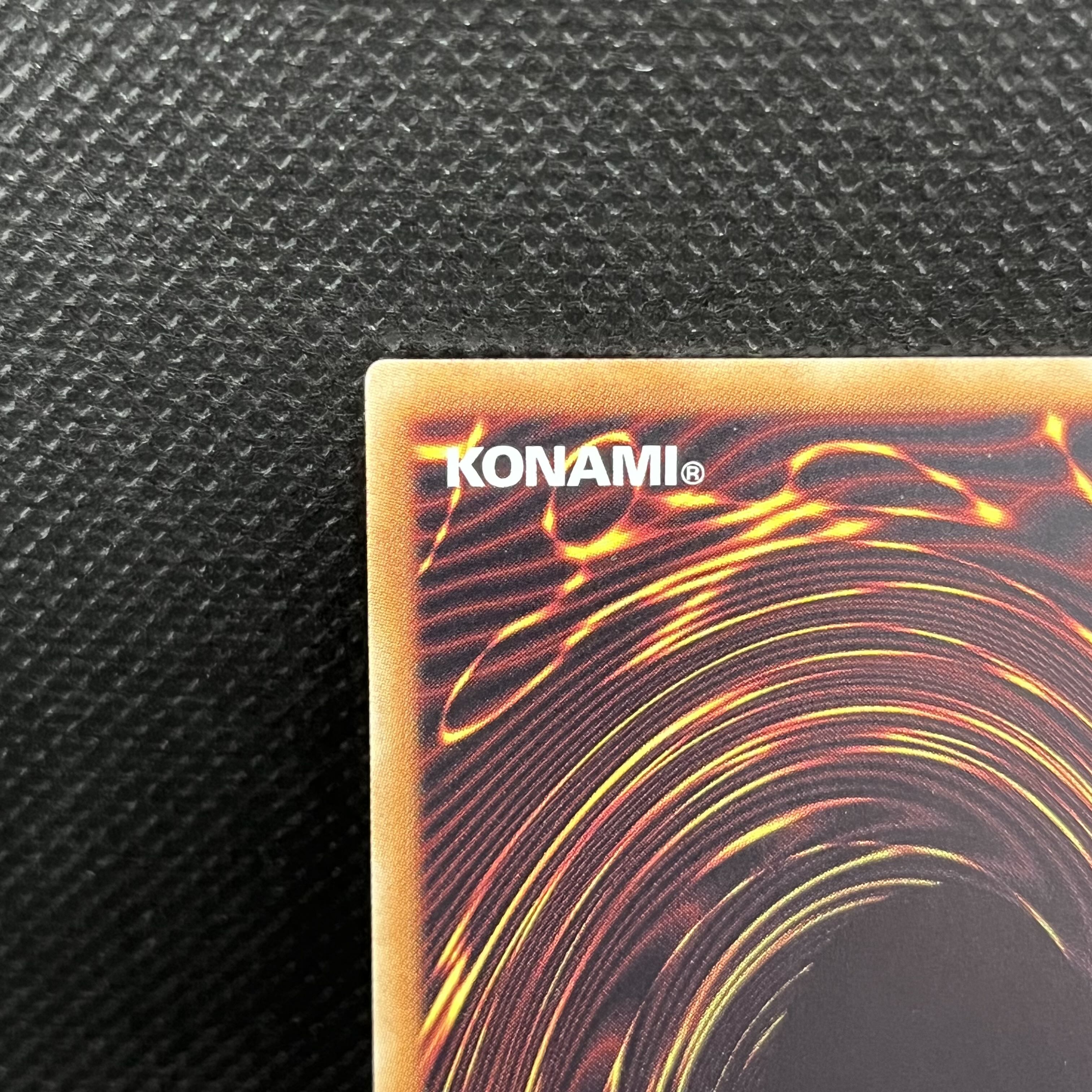 ブラック・マジシャン・ガール 20thシークレットレア JP001