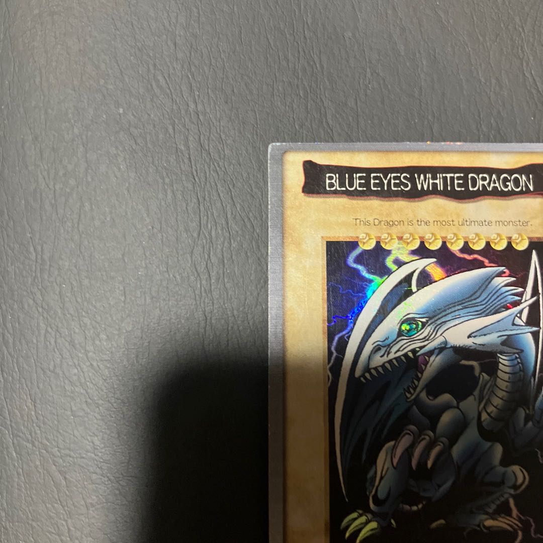 【状態】B 遊戯王　バンダイ版　英語　青眼の白龍 1枚