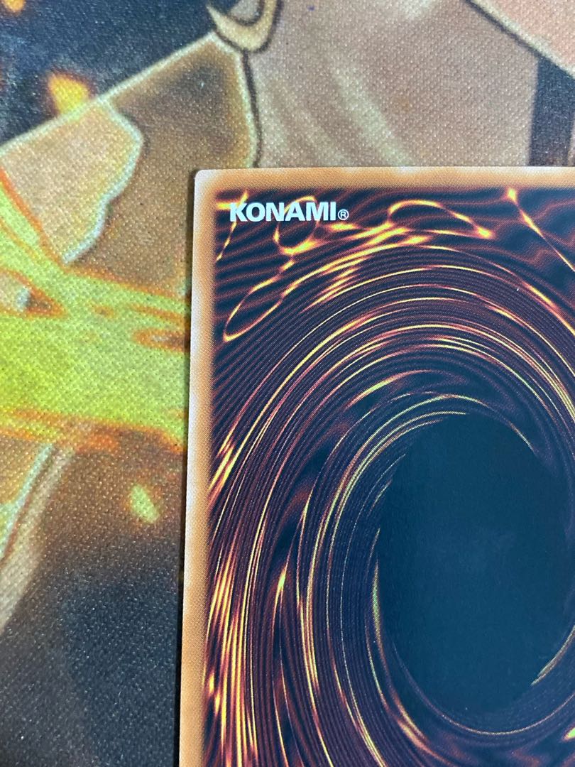 遊戯王　ブラックマジシャン　QCCUレリーフ　アルティメット