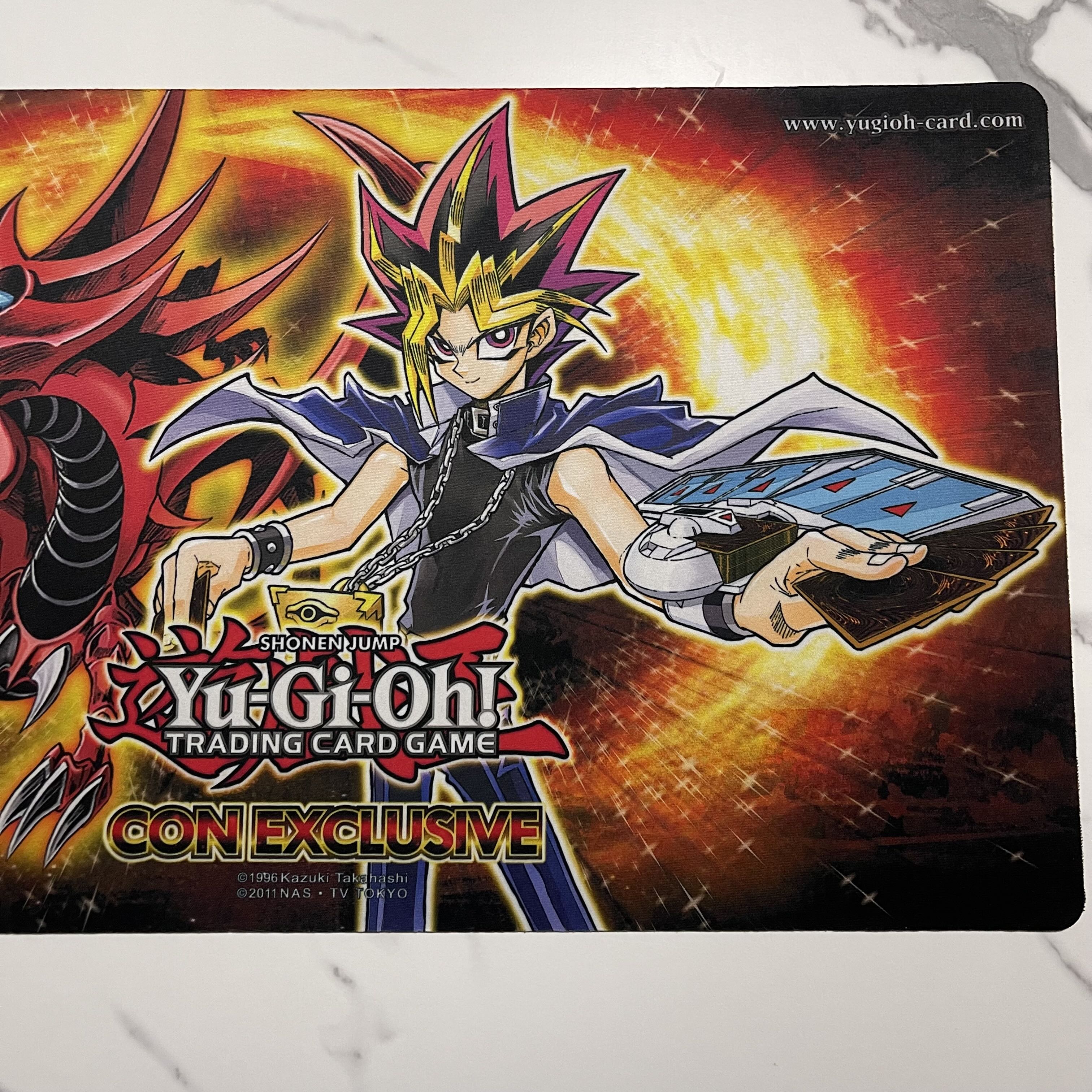 遊戯王 オシリスの天空竜 闇遊戯 CON EXCLUSIVE 公式 プレイマット