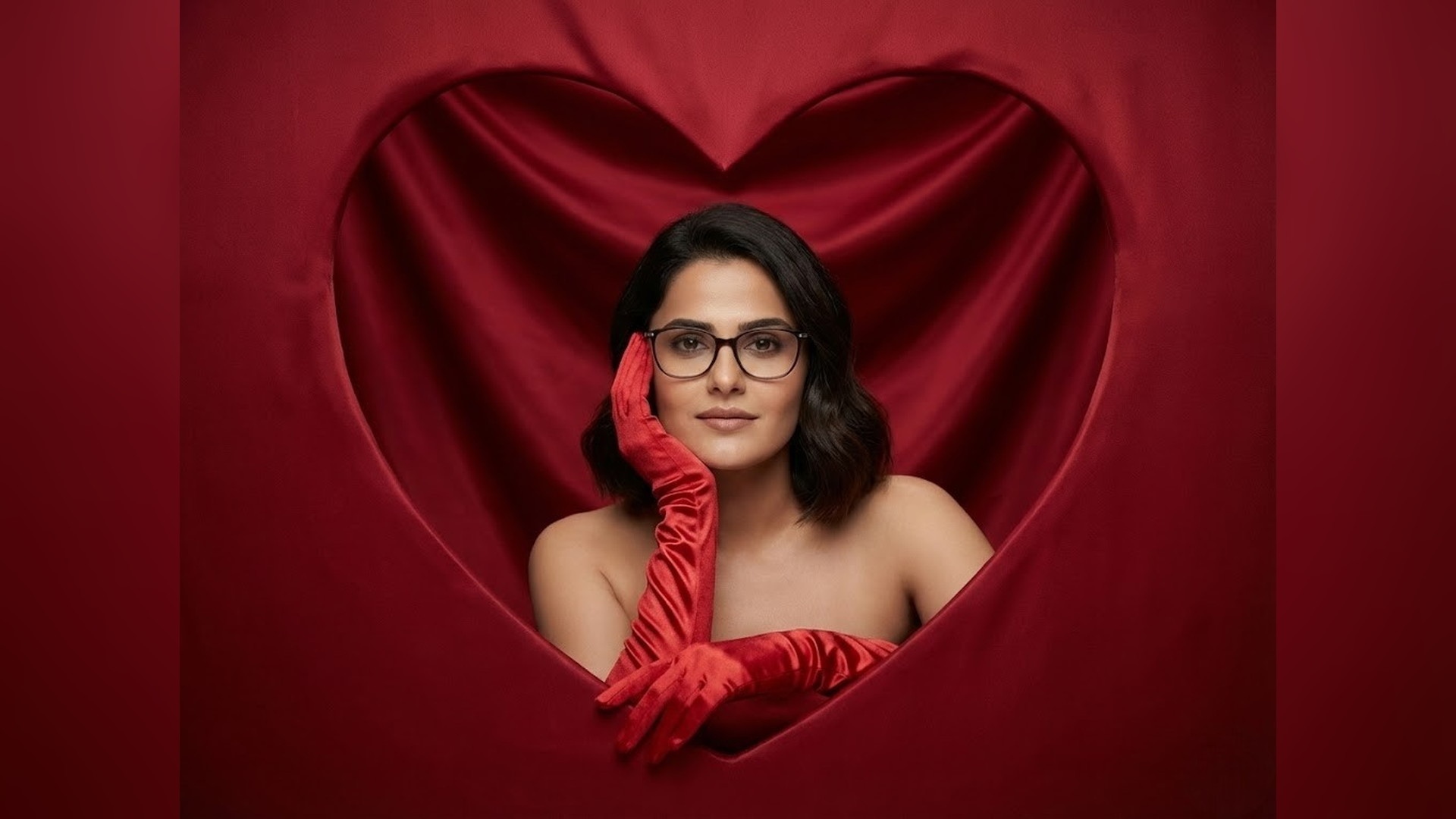 Heart Frame Romance