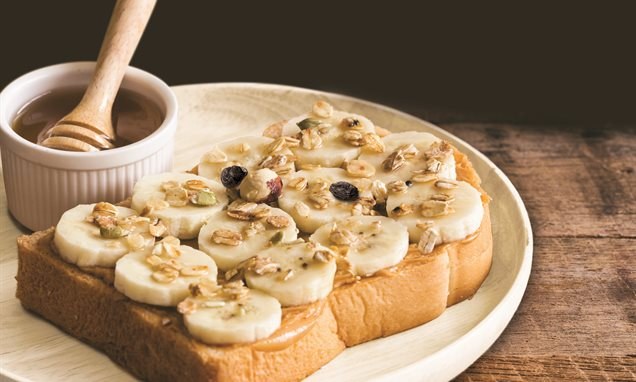 Peanut butter banana toast with cinnamon