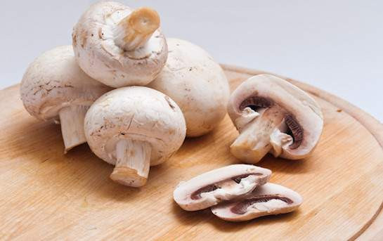 Champignons de Paris bruns